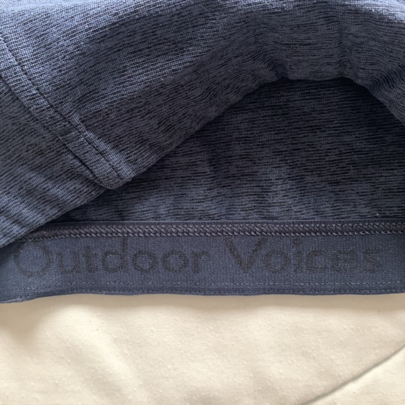 Outdoor Voices Athena Crop Top - navy - Picture 3 of 4